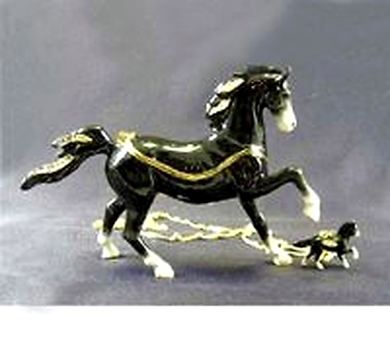 Kingspoint "Black Horse" Trinket Box & Necklace