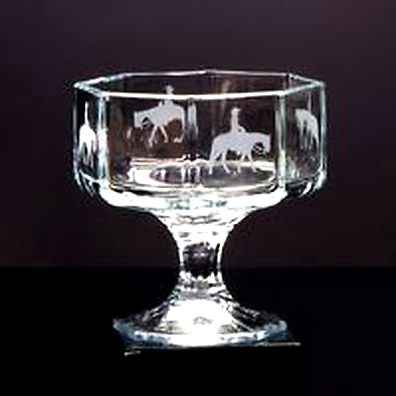 Octime Pedestal Bowl